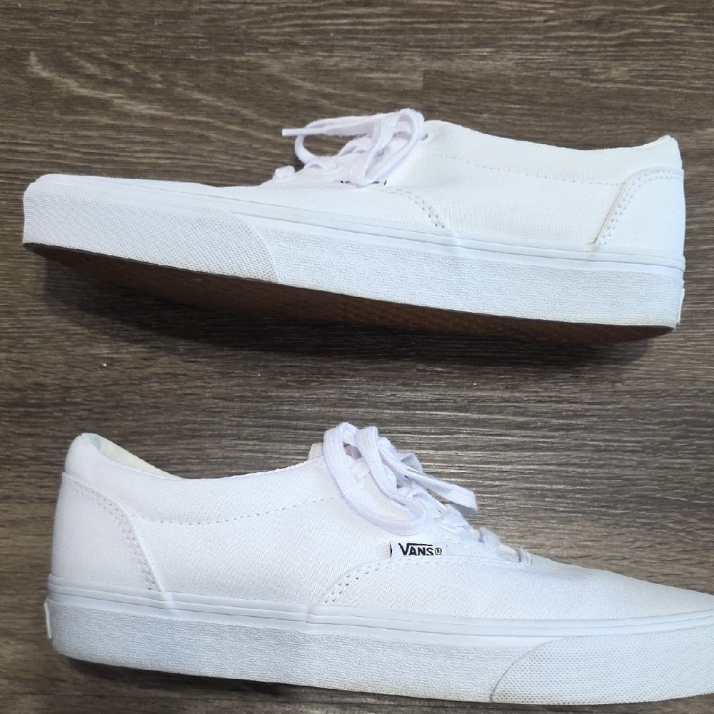 Vans Classic White Lace-Up Sneakers - Picture 3 of 8
